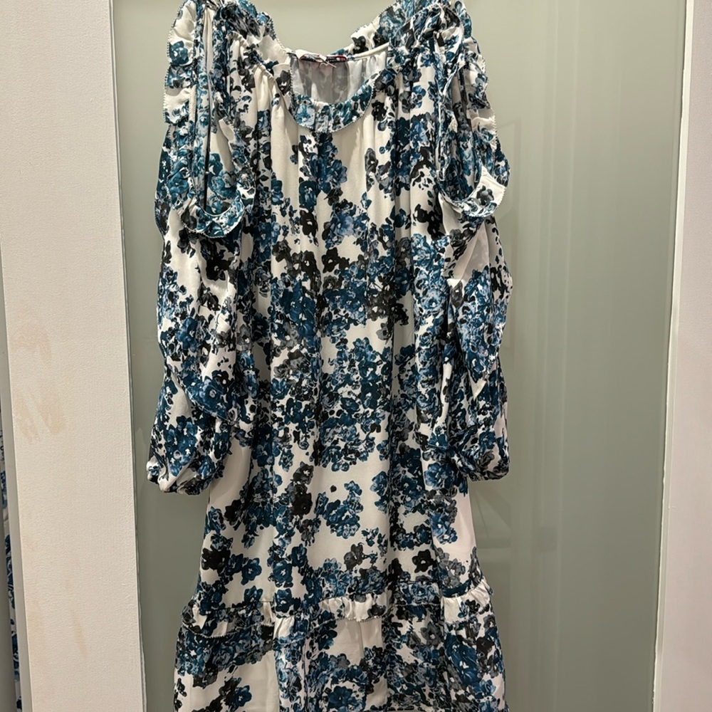 Flowery dress